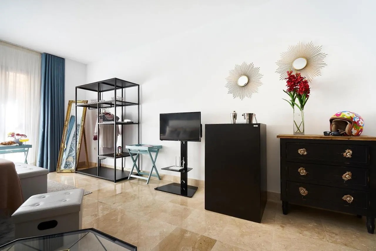 Apartamento Studio Deluxe With Shared Roof Terrace Málaga