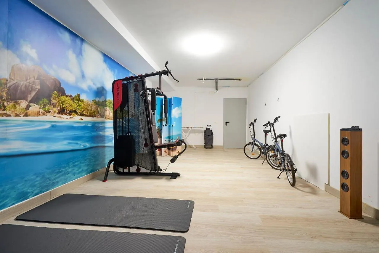 Studio Deluxe With Shared Roof Terrace Málaga