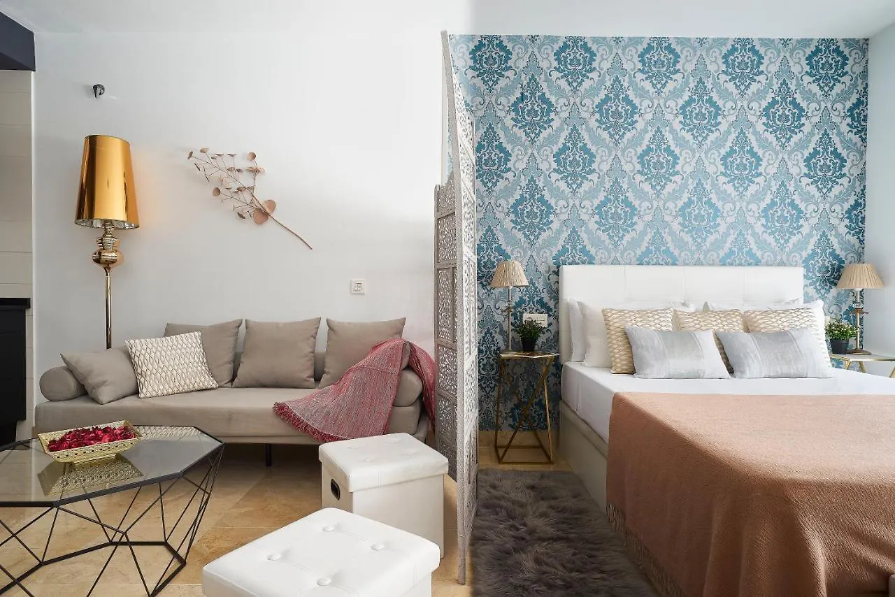 Lägenhet Studio Deluxe With Shared Roof Terrace Málaga