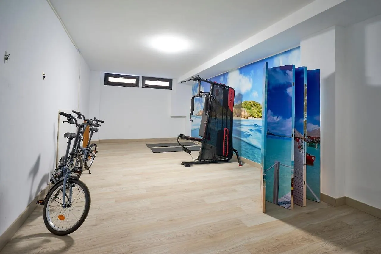 Studio Deluxe With Shared Roof Terrace Málaga Lägenhet