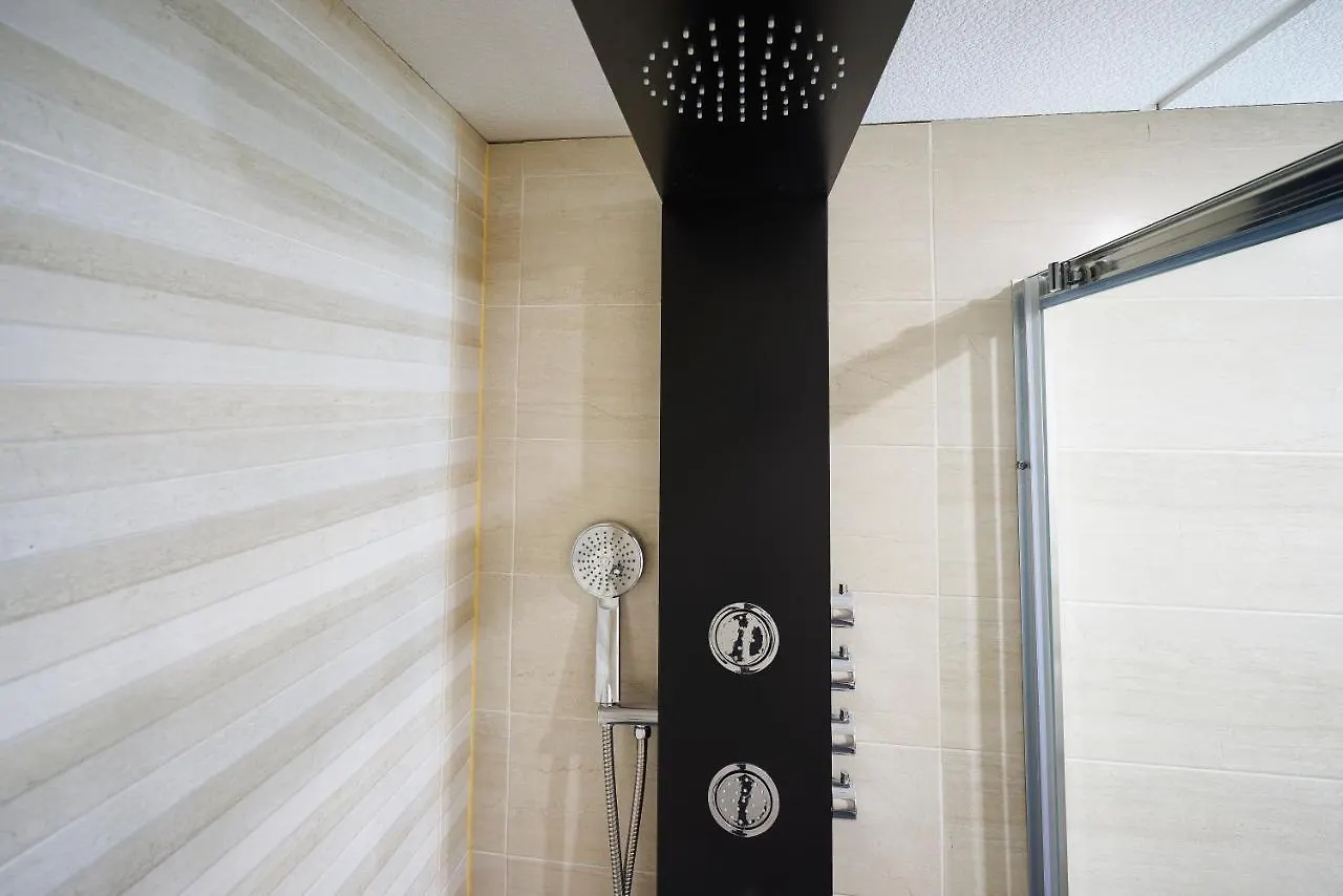 Apartment Studio Deluxe With Shared Roof Terrace Malaga